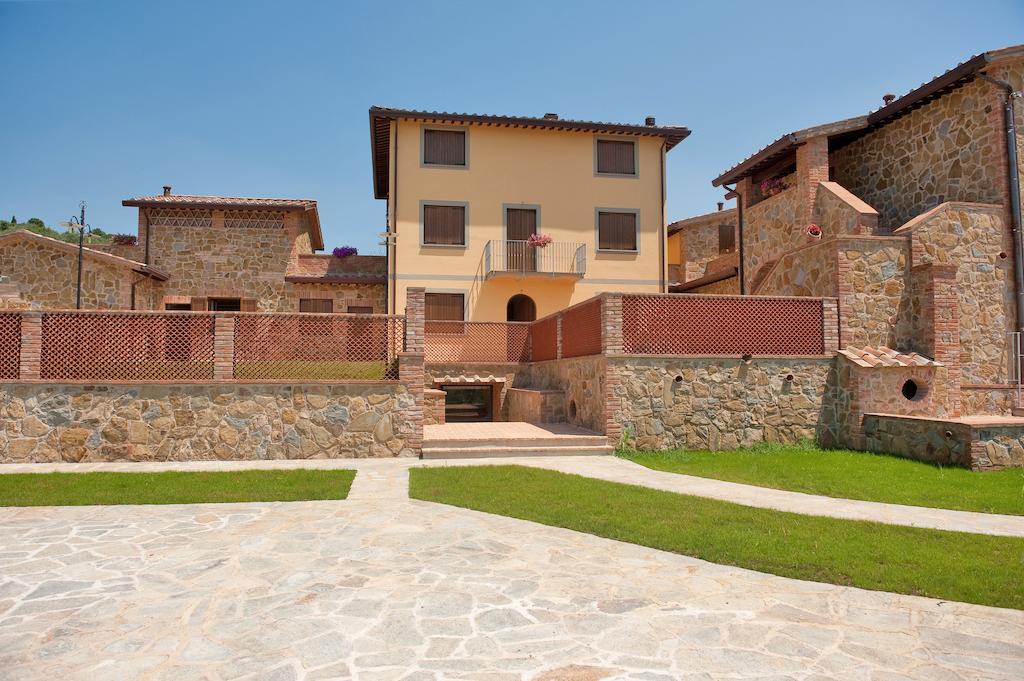 Il Borgo Sul Lago Monte del Lago Εξωτερικό φωτογραφία