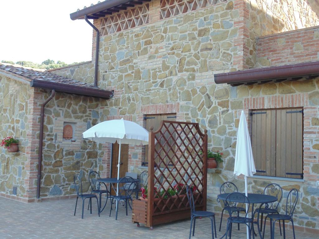 Il Borgo Sul Lago Monte del Lago Εξωτερικό φωτογραφία