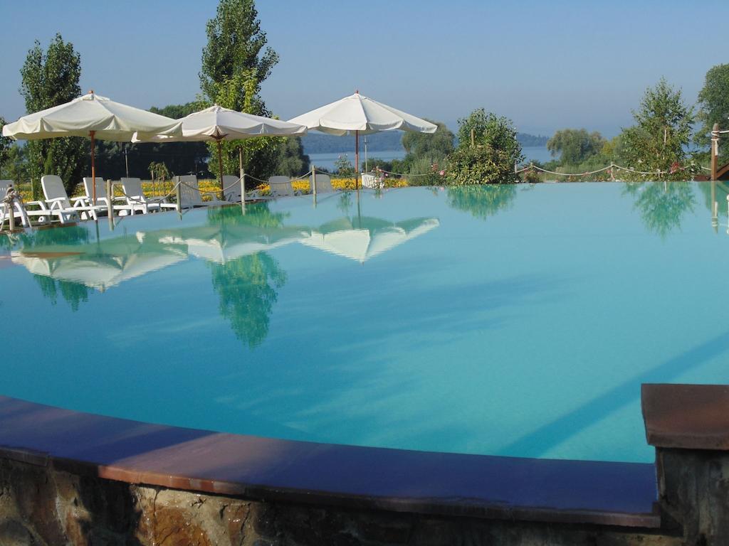 Il Borgo Sul Lago Monte del Lago Εξωτερικό φωτογραφία