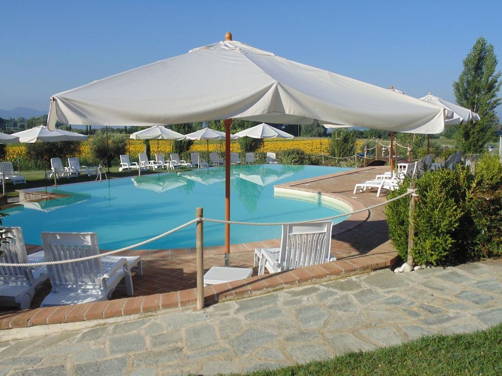 Il Borgo Sul Lago Monte del Lago Εξωτερικό φωτογραφία