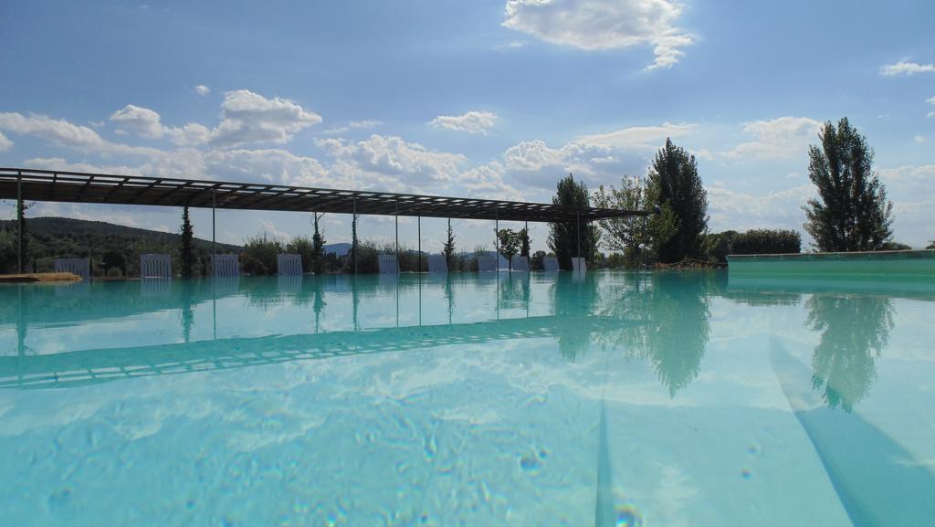 Il Borgo Sul Lago Monte del Lago Εξωτερικό φωτογραφία