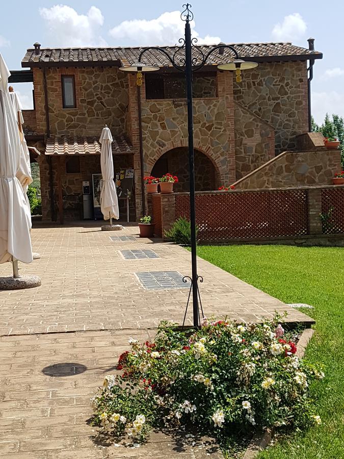 Il Borgo Sul Lago Monte del Lago Εξωτερικό φωτογραφία