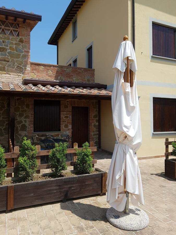 Il Borgo Sul Lago Monte del Lago Εξωτερικό φωτογραφία