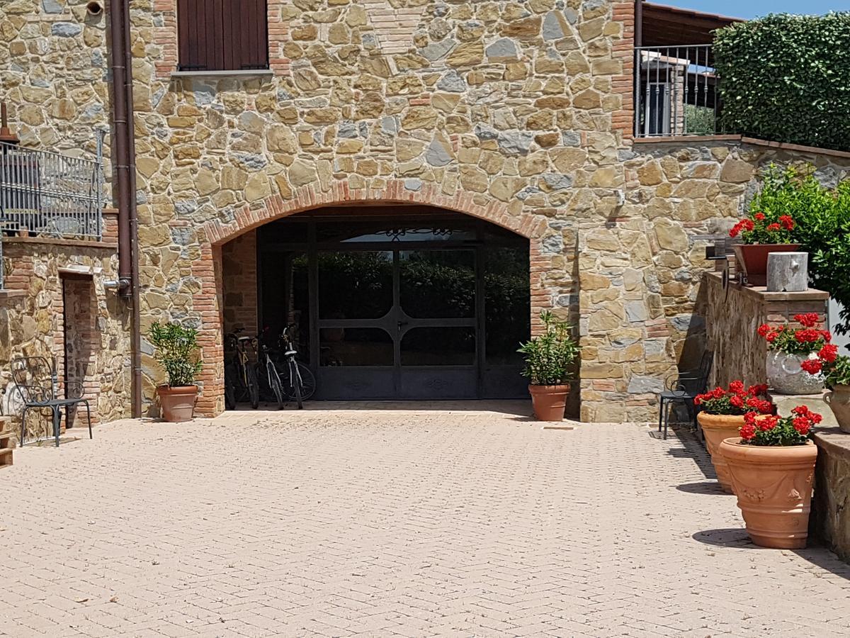 Il Borgo Sul Lago Monte del Lago Εξωτερικό φωτογραφία
