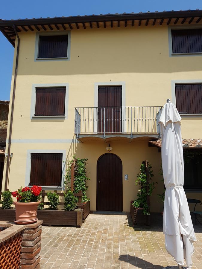 Il Borgo Sul Lago Monte del Lago Εξωτερικό φωτογραφία