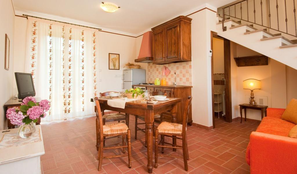 Il Borgo Sul Lago Monte del Lago Δωμάτιο φωτογραφία