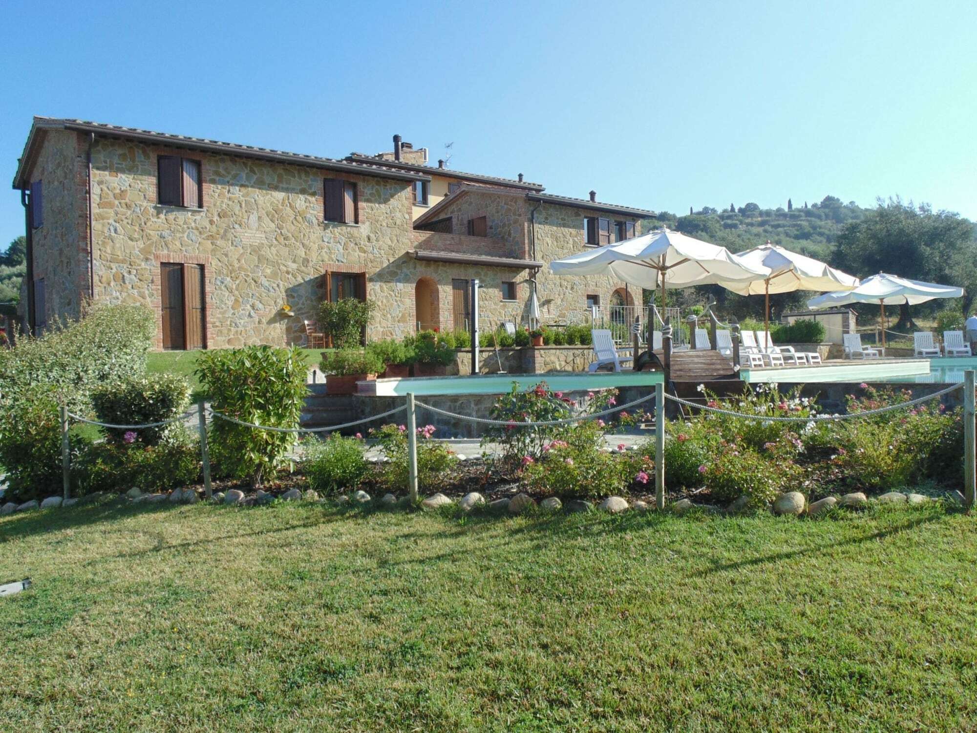Il Borgo Sul Lago Monte del Lago Εξωτερικό φωτογραφία